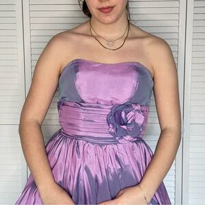 Lavender Strapless Sweetheart Dress
